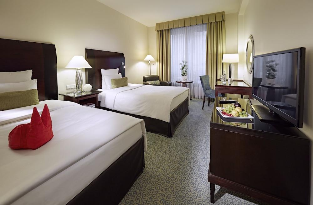 Hotel Lindner Plaza Köln
